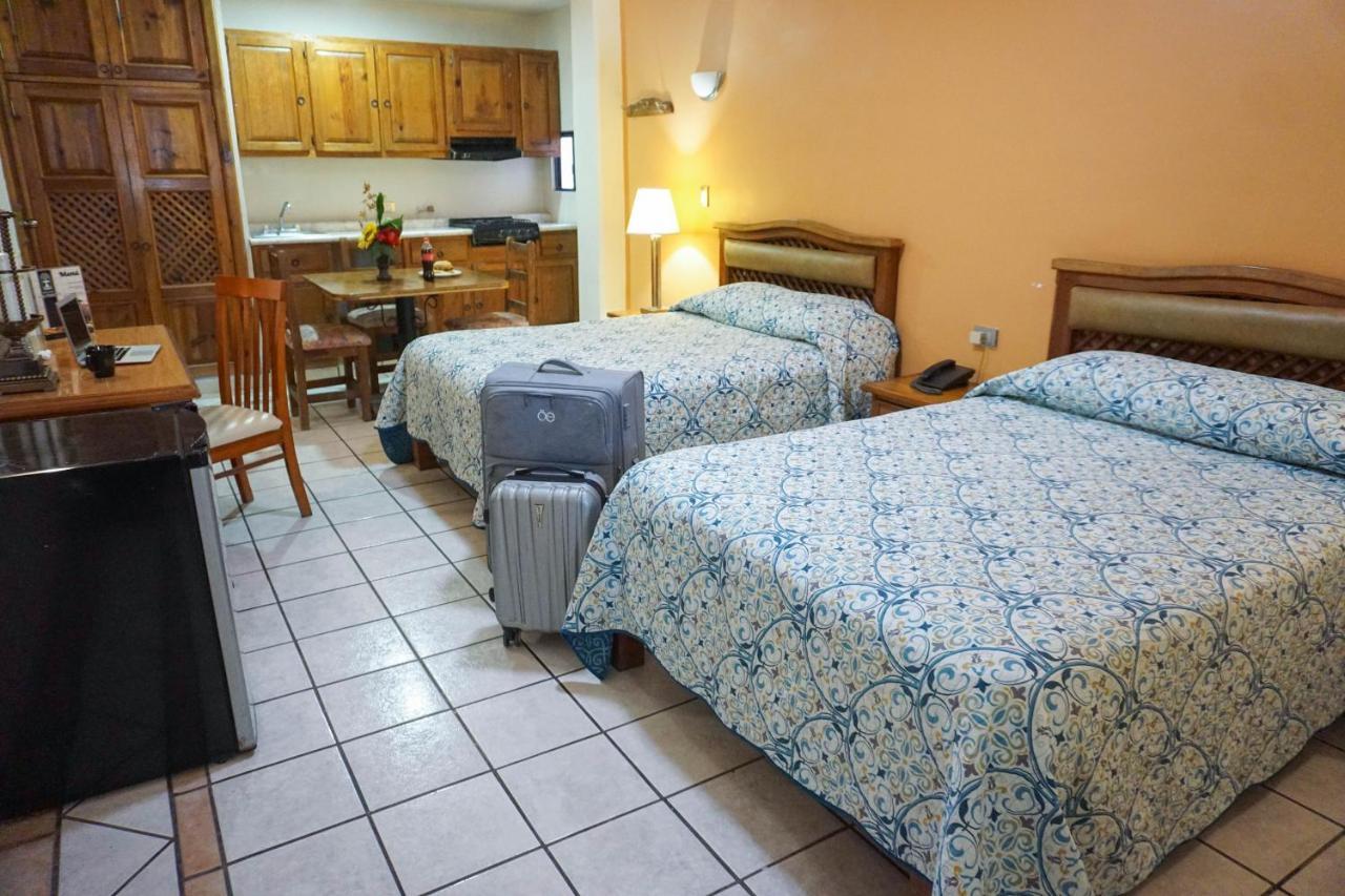 Hotel Las Fuentes 로스모치스 외부 사진
