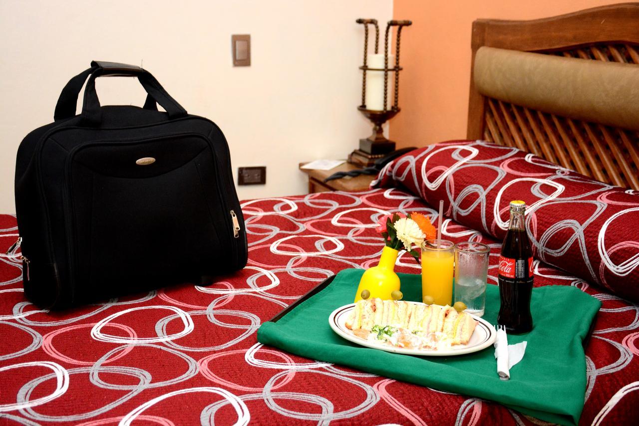Hotel Las Fuentes 로스모치스 외부 사진