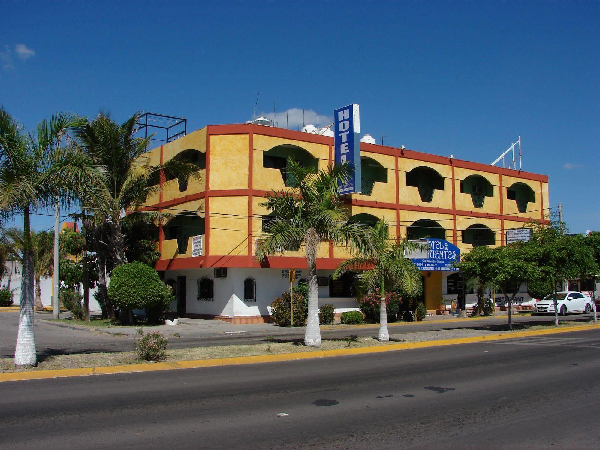 Hotel Las Fuentes 로스모치스 외부 사진
