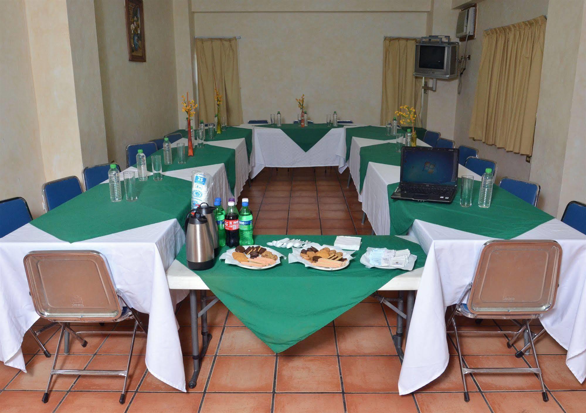 Hotel Las Fuentes 로스모치스 외부 사진